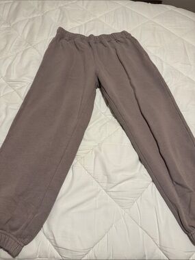 Abercrombie and Fitch Cozy High-Waist Elastic Jogger Pants in Mauve Taupe